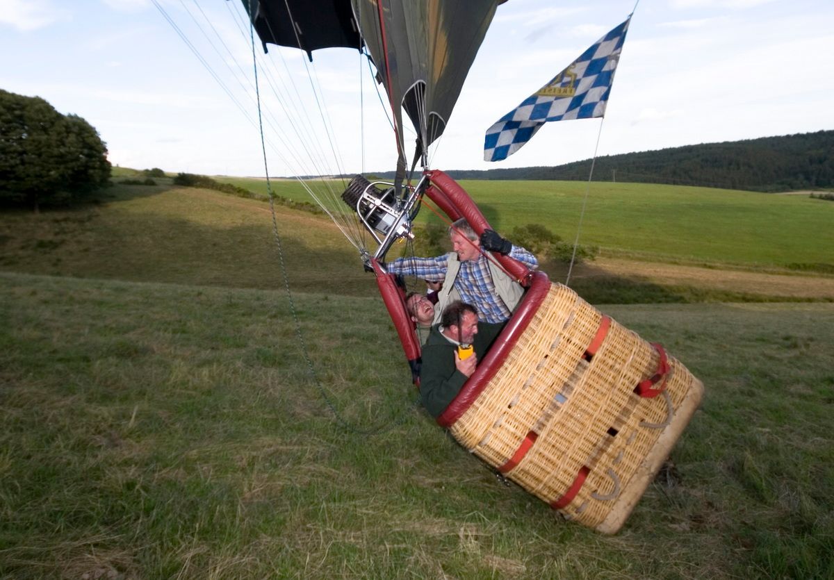 Nürburgring, Ballon, Heißluftballon, Ballonfahrt, Landeplatz, Landung