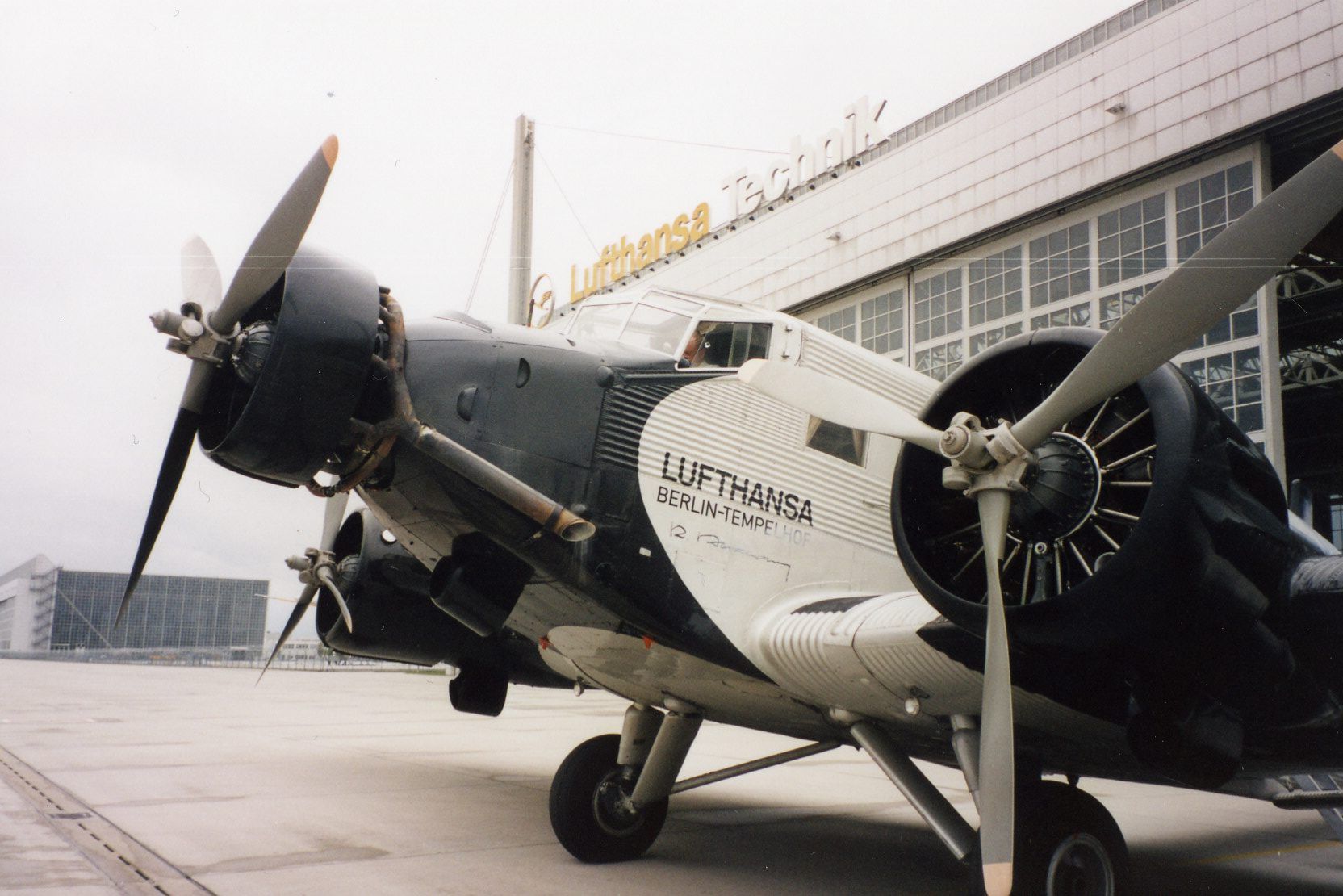 Junkers JU-52, Rundflug, A-AQUI, Hartmut Ulrich