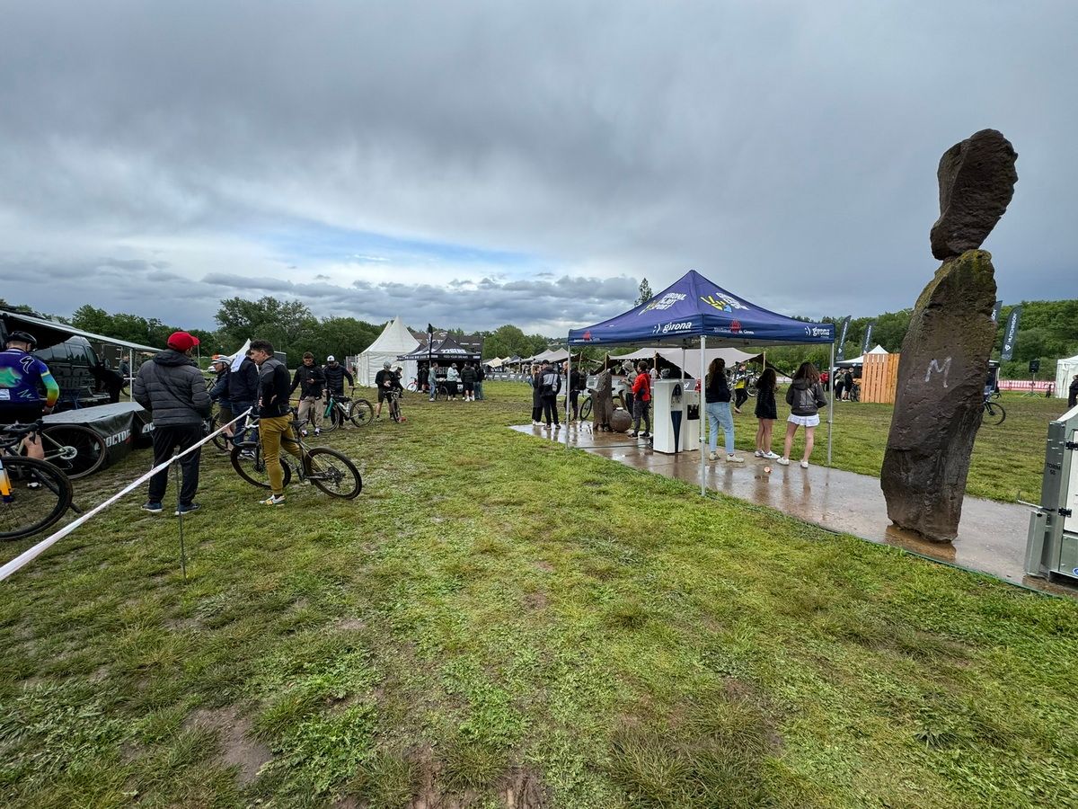 TRAKA, Girona, Gravel