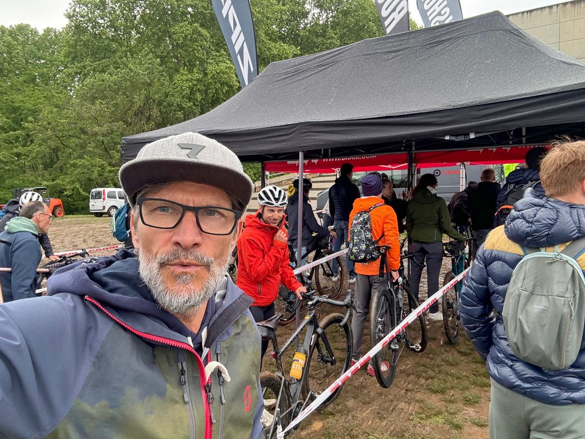 TRAKA, Girona, Gravel