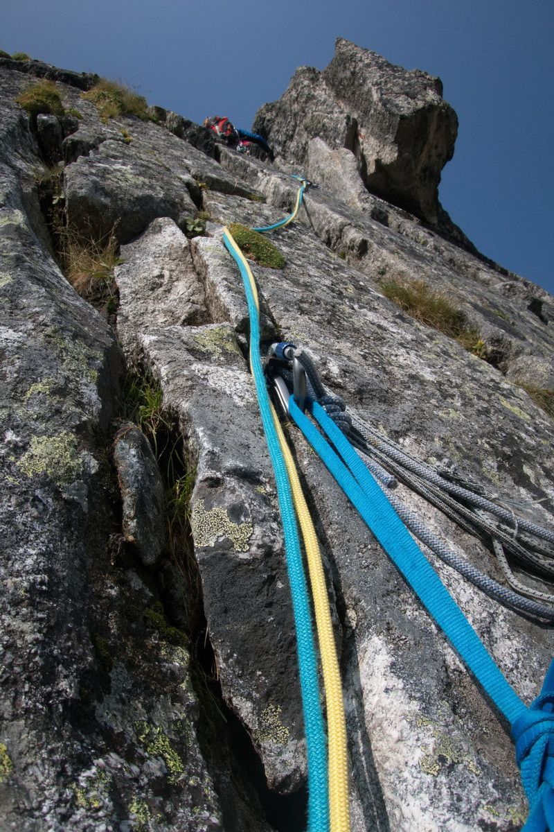 Spazzacaldeira, Albigna, La Fiamma, Bergell, Klettern, Climbing, Bergsteigen, Gaubünden, Felsnadel