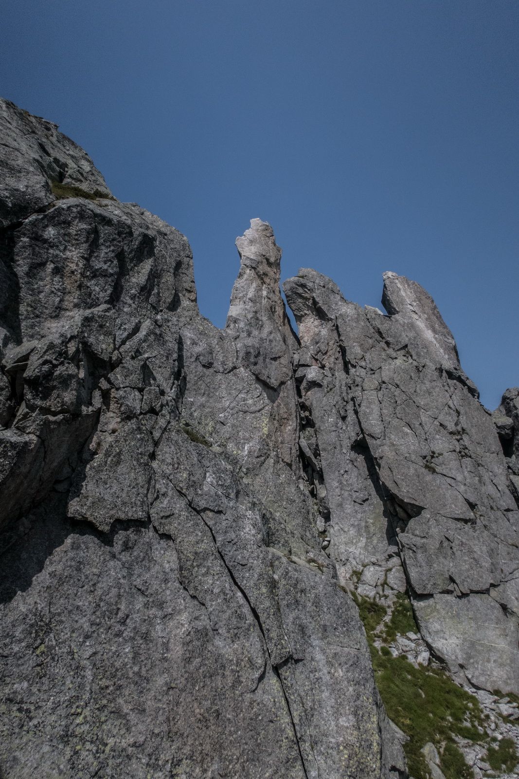Spazzacaldeira, Albigna, La Fiamma, Bergell, Klettern, Climbing, Bergsteigen, Gaubünden, Felsnadel