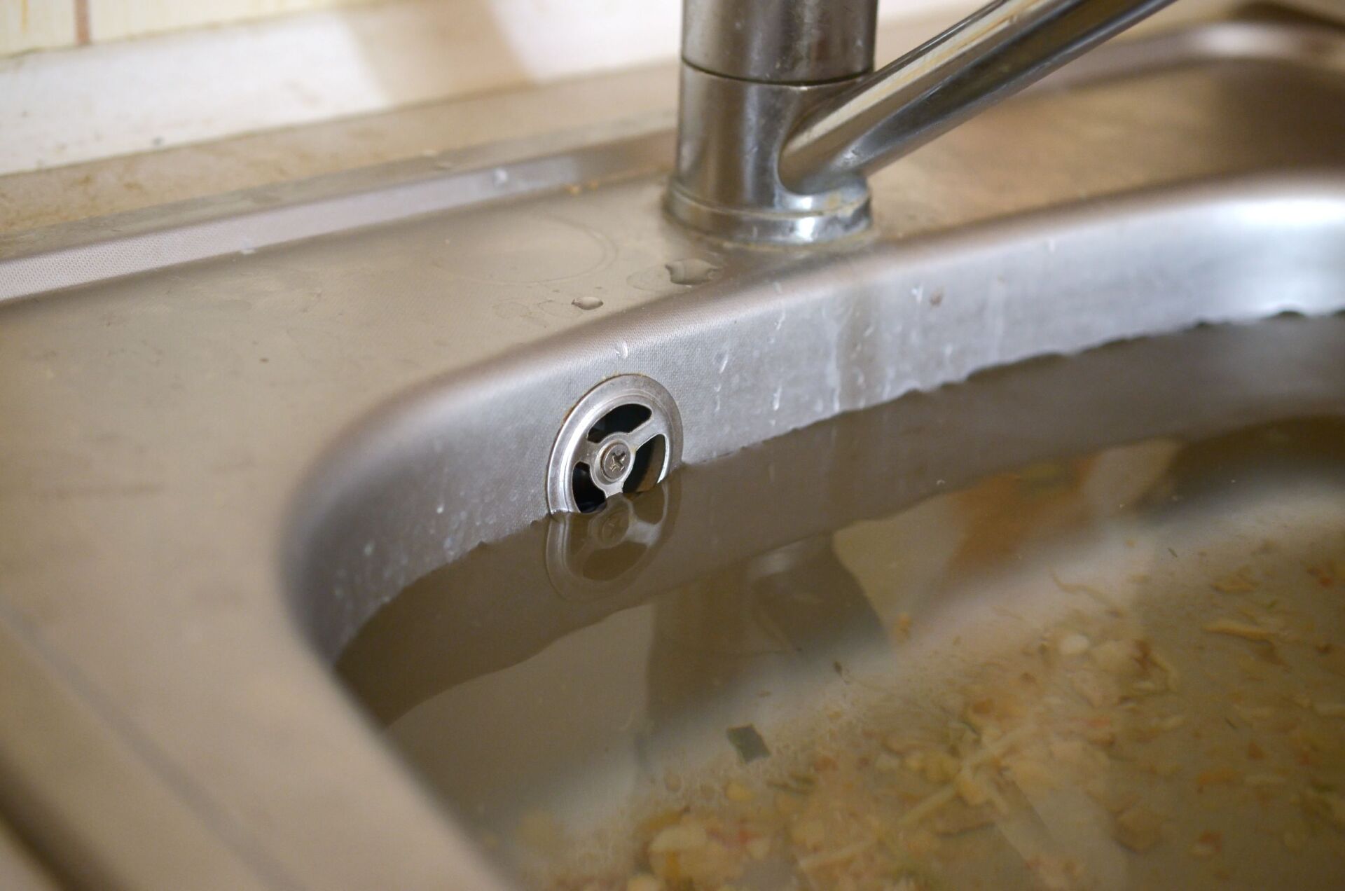 When Your Clogged Drain Needs Hydro Jetting | City Plumbing & Rooter