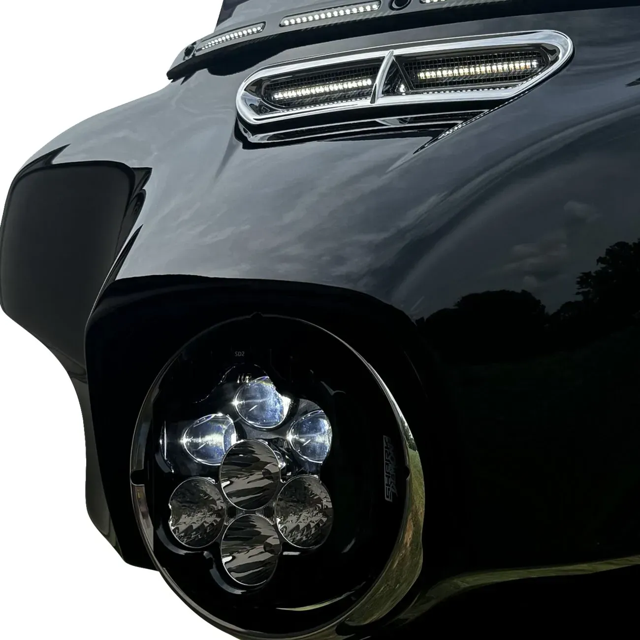 Custom Dynamics Shark Demon™ ECE - LED Headlight Kit for Batwing fairing up to 2023 models