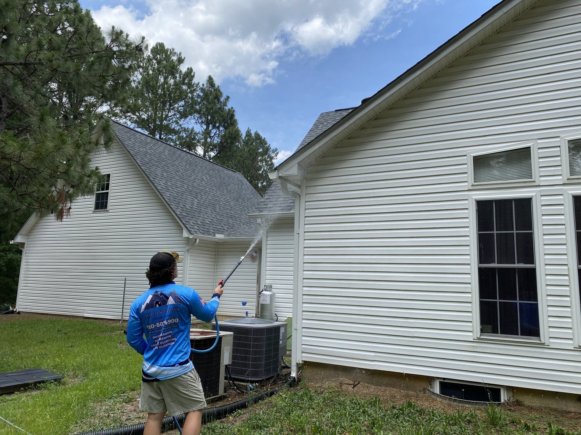 Roof cleaning — Cincinnati, OH - NKY - Skyline Pressure Washing