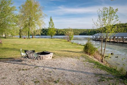 Waterfront RV full hook up campground  and boat launch