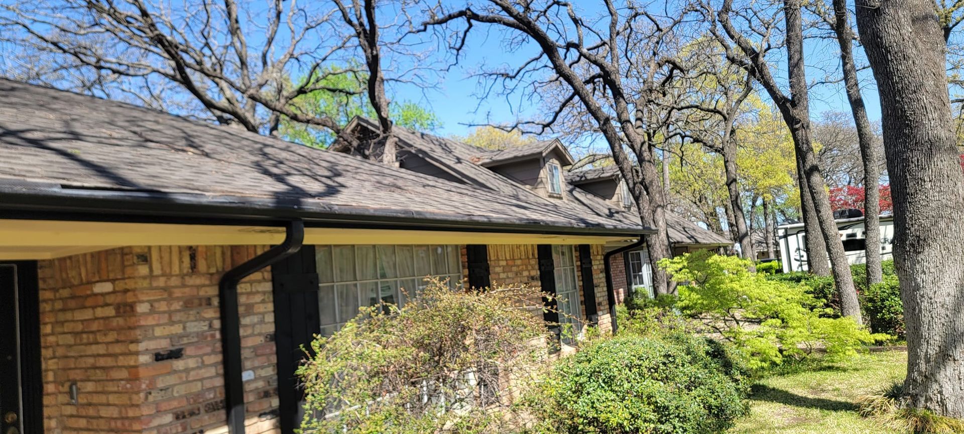 Superior Service Dallas gutter clean