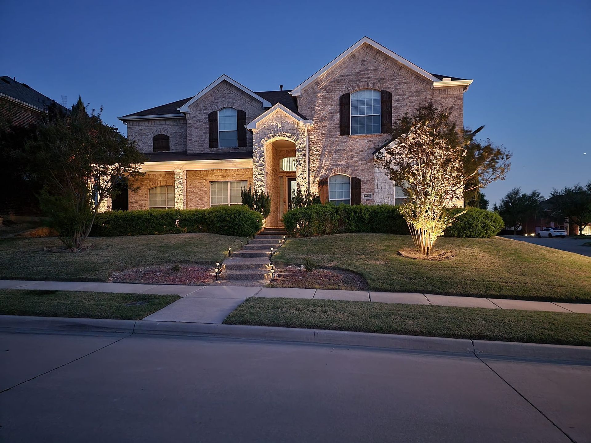 Superior Service Dallas light
