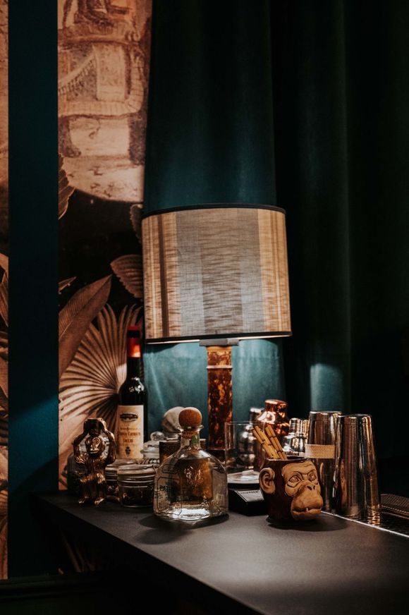 Locale sofisticato per aperitivi Bologna Donkey