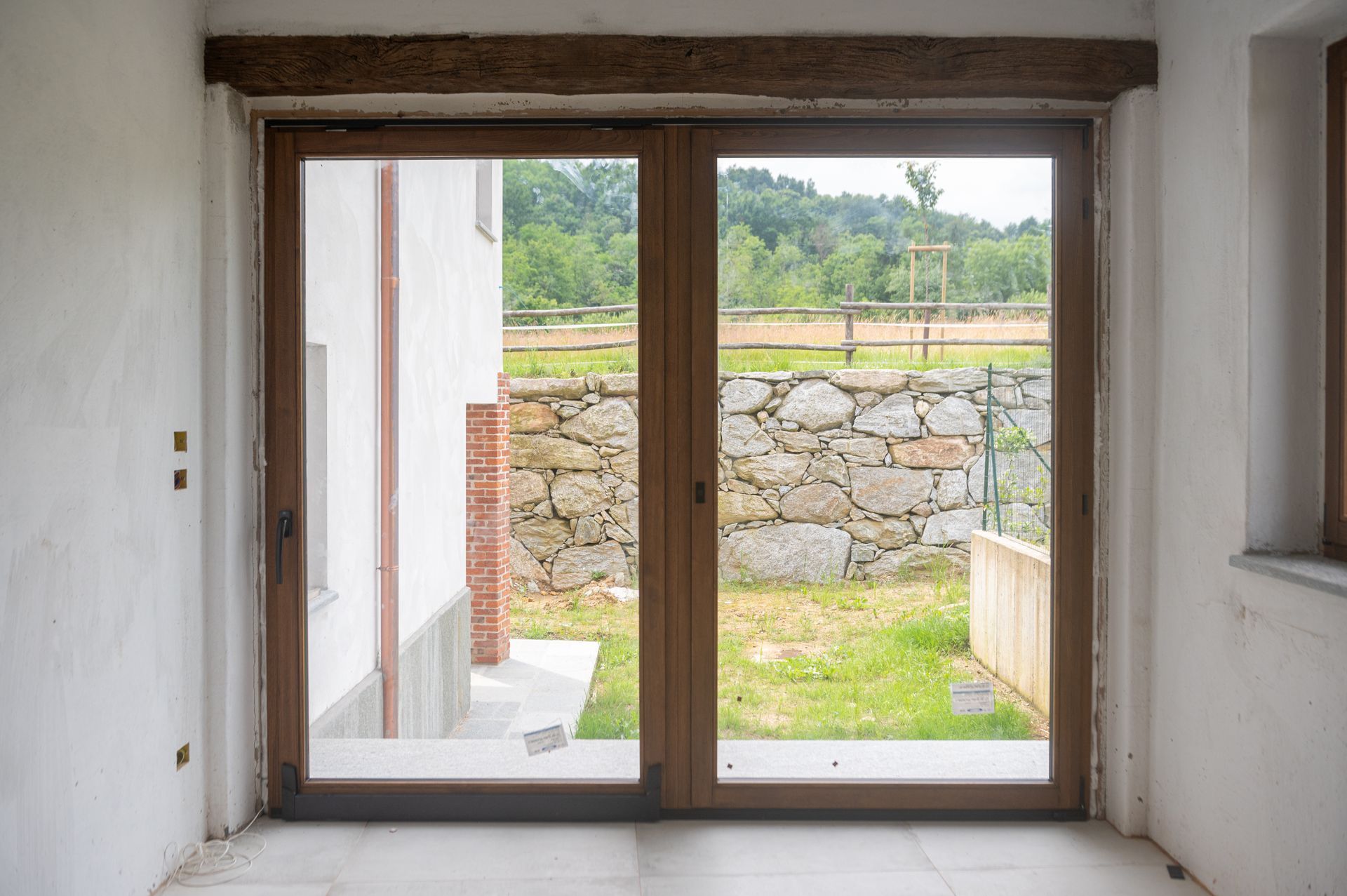 porta finestra in legno
