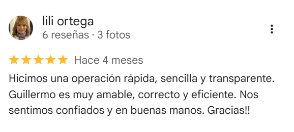 Reseña de agencia inmobiliaria: calificación de 5 estrellas.