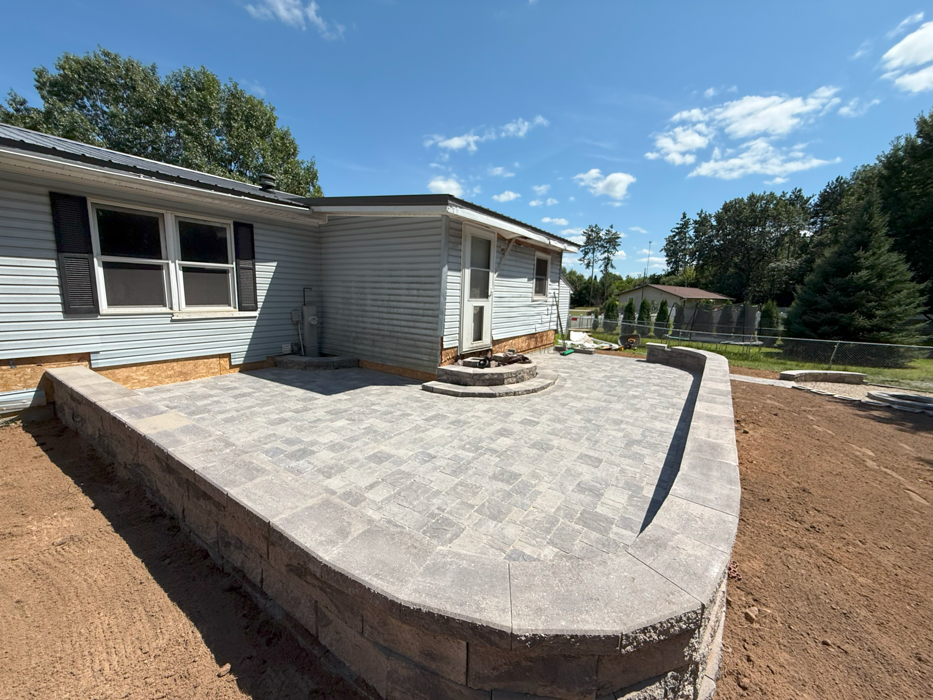 Paver and retaining wall hardscaping project
