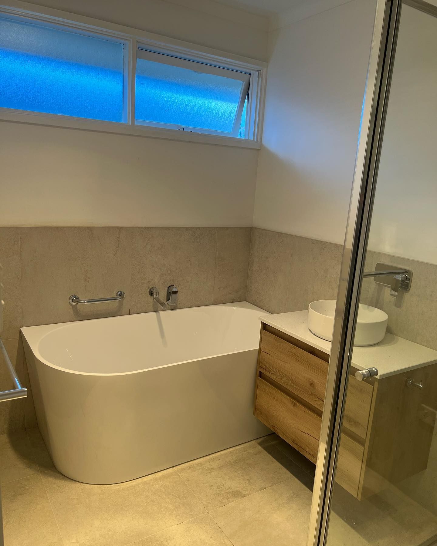 Bathtub and Sink — Mornington, VIC — Sullivans CP Plumbing