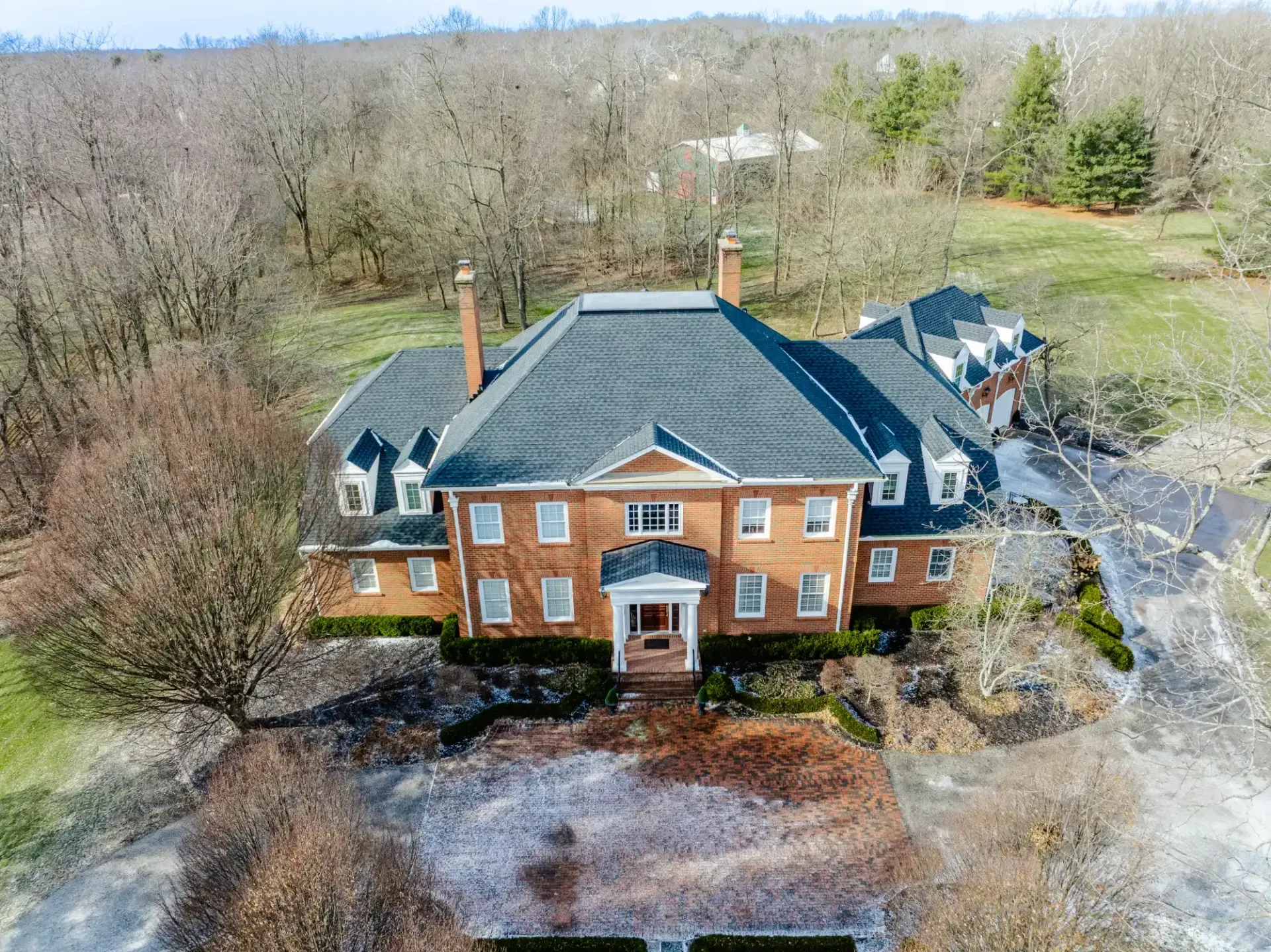 drone shot of a roof installation in pickerington, ohio