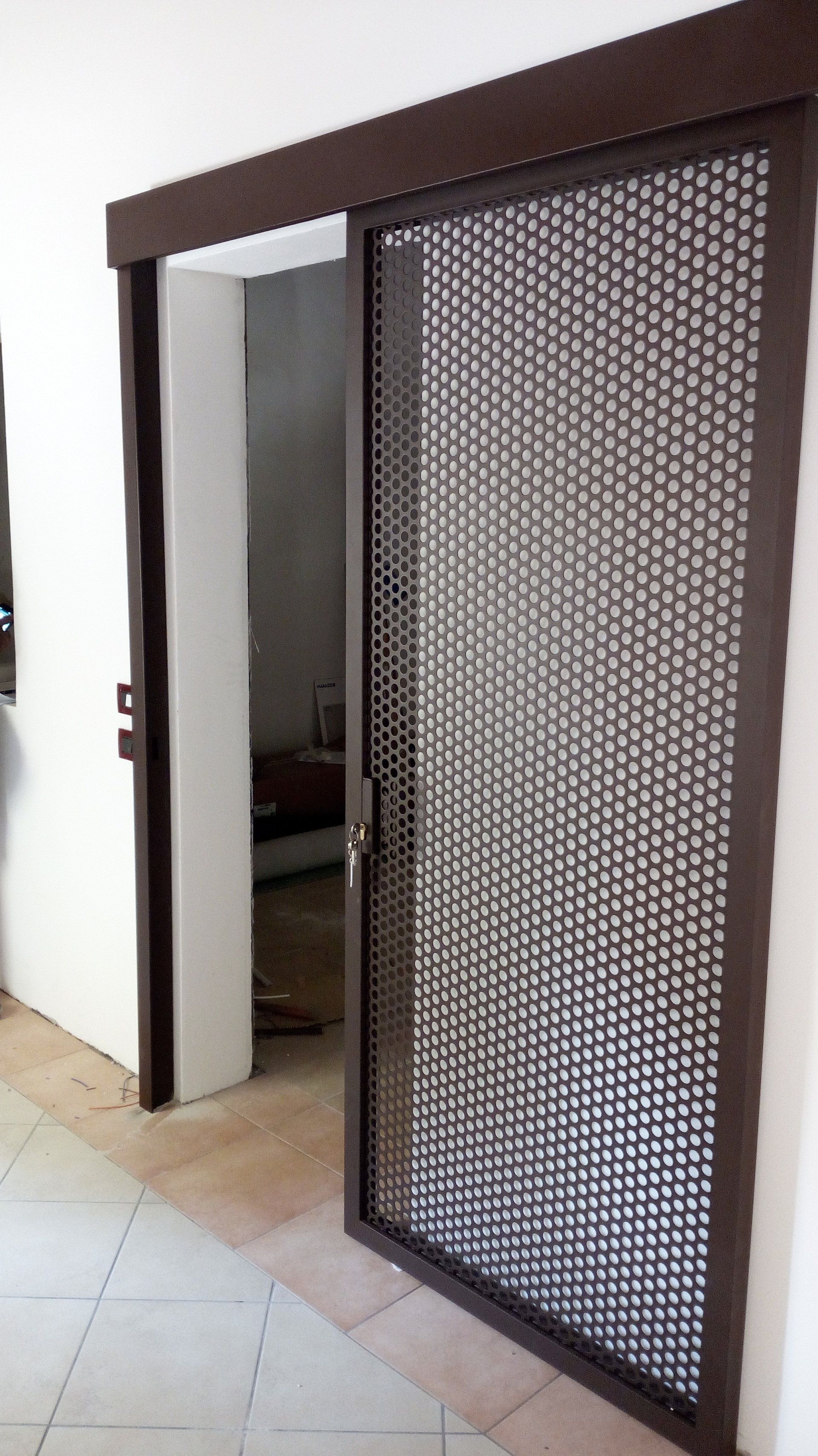 grate e ringhiere a Treviso per infissi