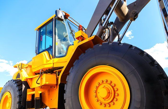medium tractor crane
