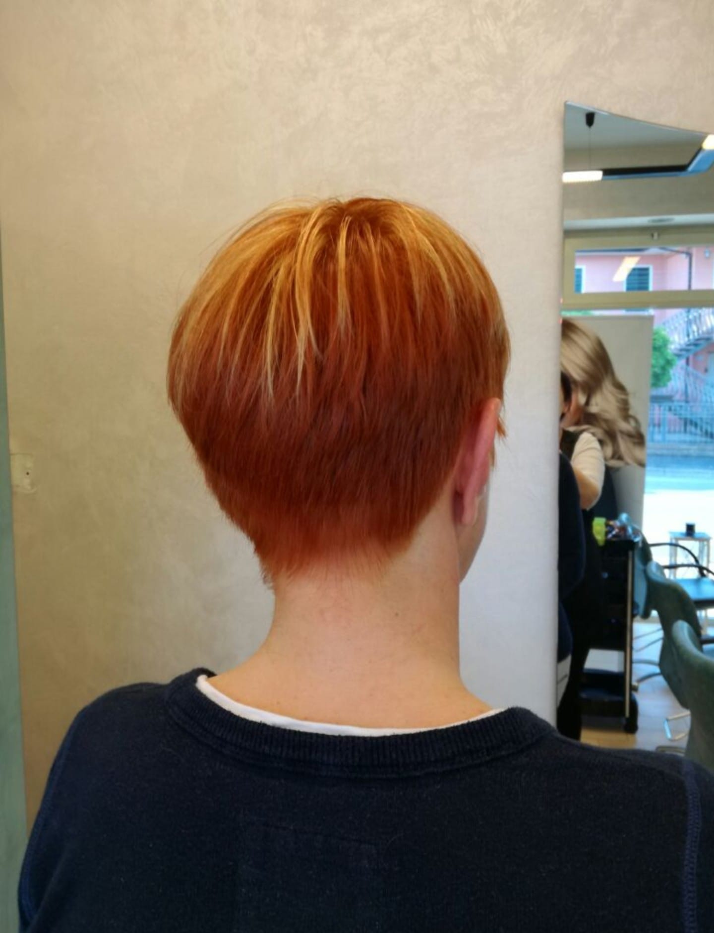 Acconciatura capelli corti