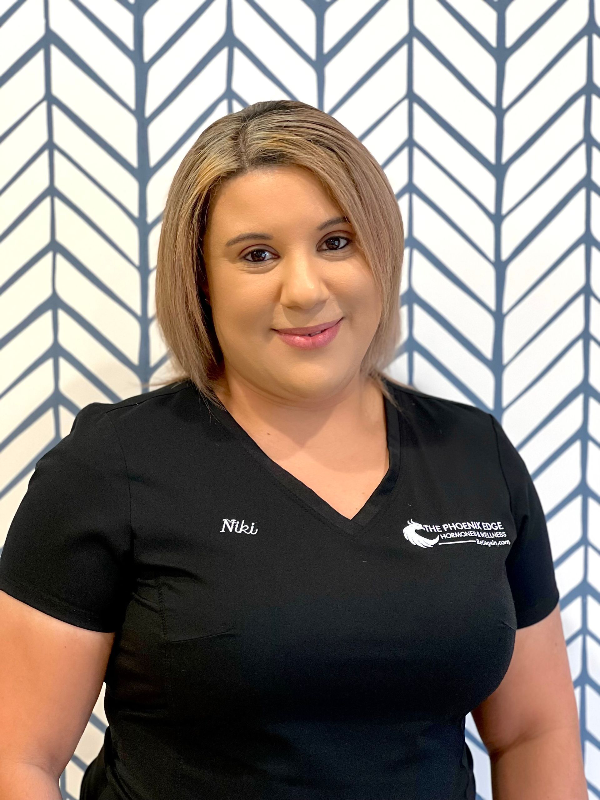 Niki Sanchez Niki Sanchez