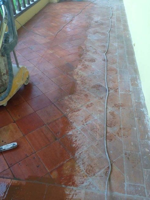 pavimento esterno in cotto