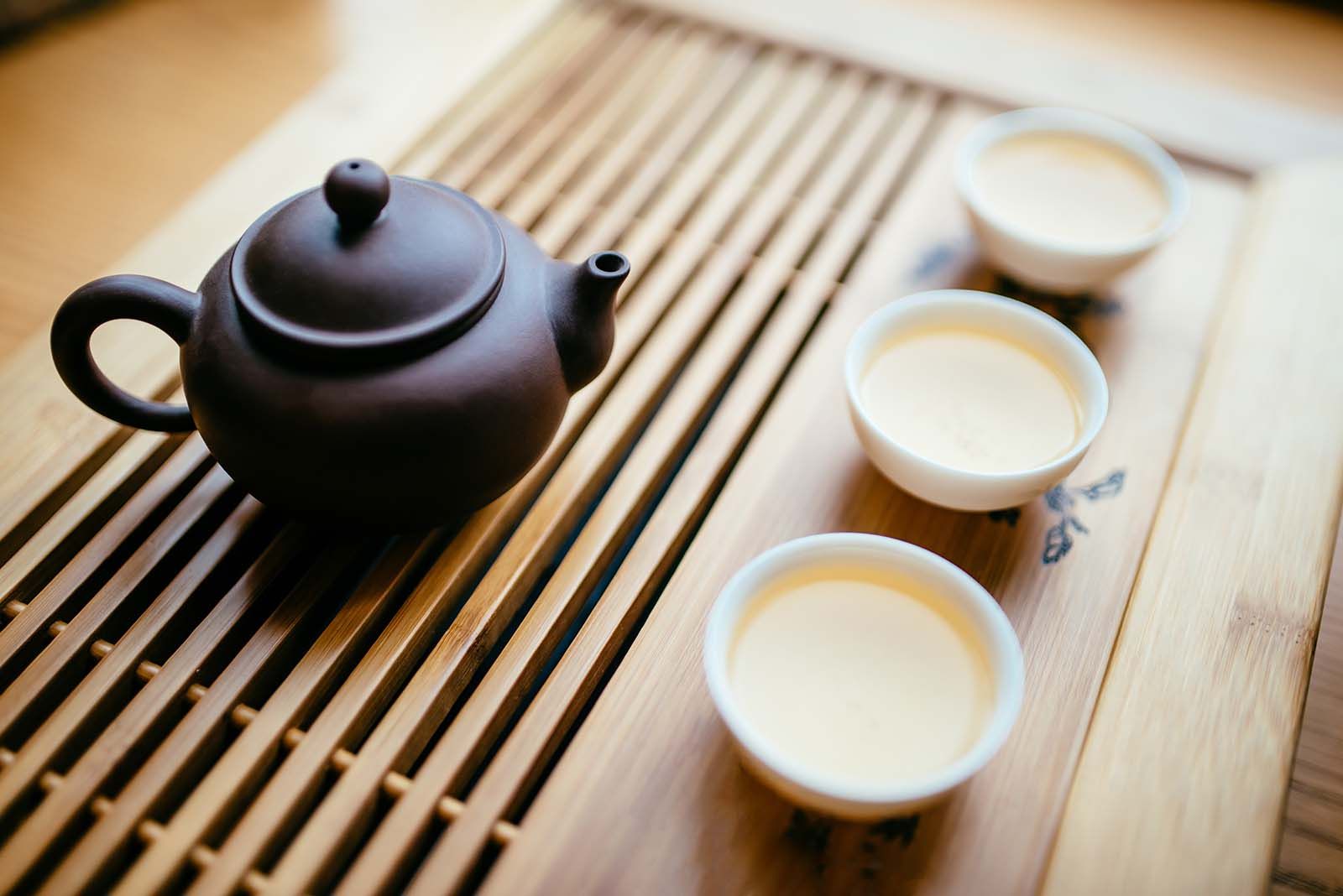 Natural bamboo tea tray for gong fu cha brewing — Adhara Tea & Botanicals