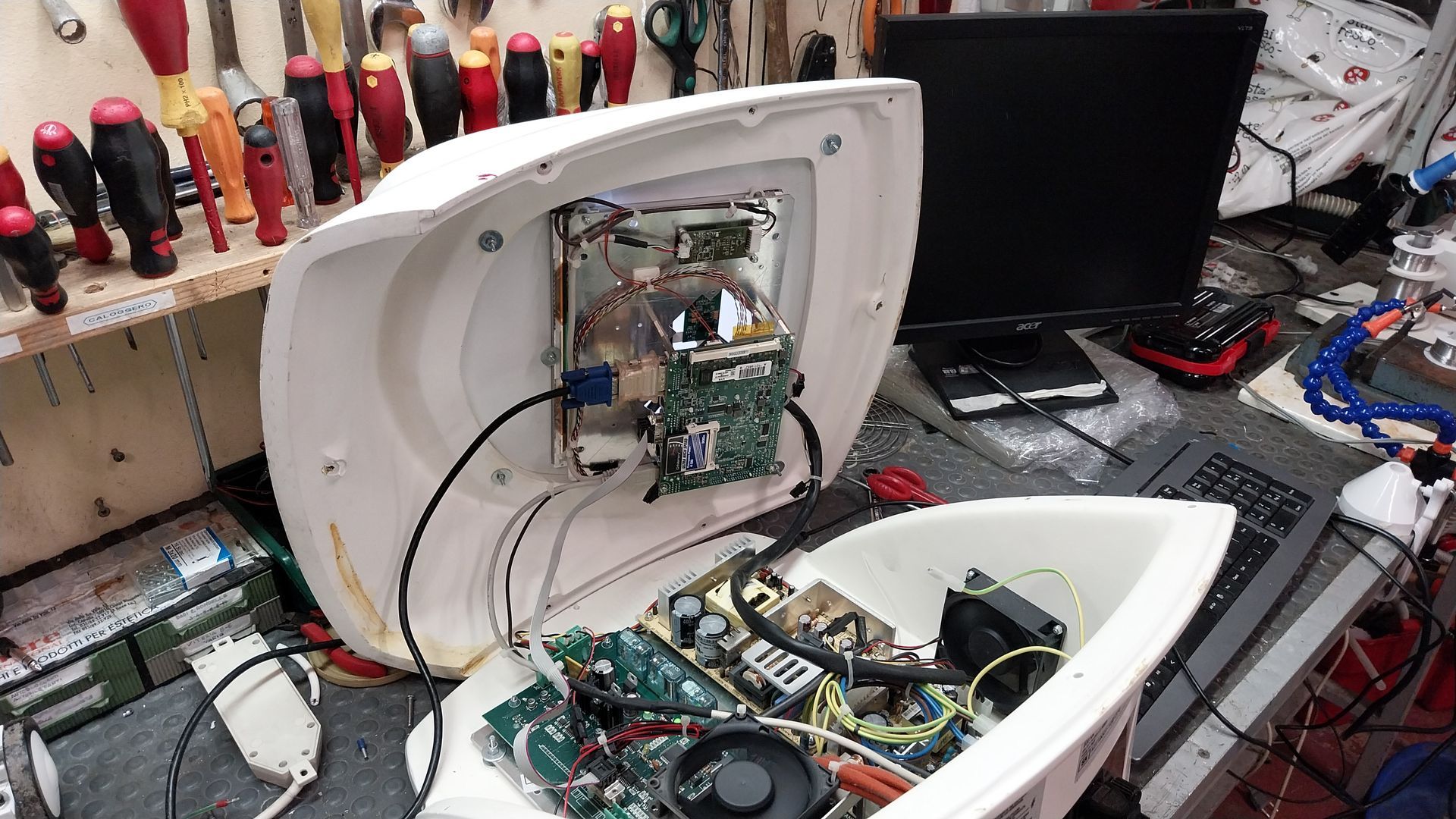 assistenza e riparazione apparecchiature estetiche e solarium firenze