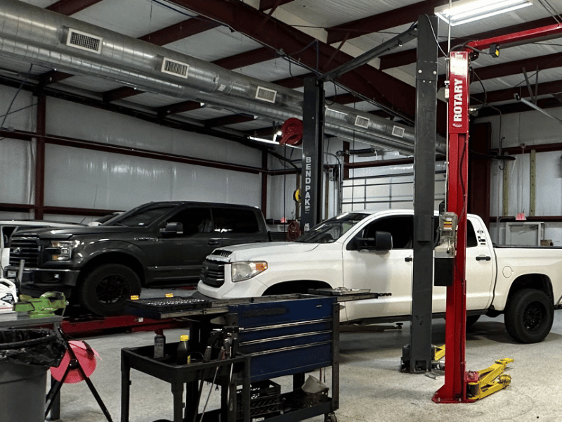 Oil Change Repair in Tomball