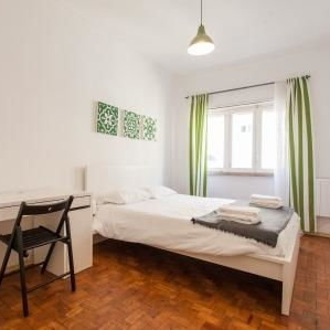 apartamento em alojamento local na graça