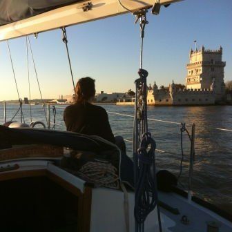 boat tour in lisbon