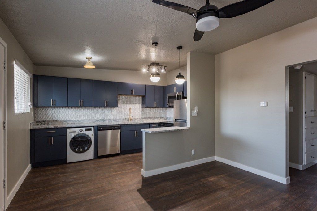 The Stonewall Interior-007