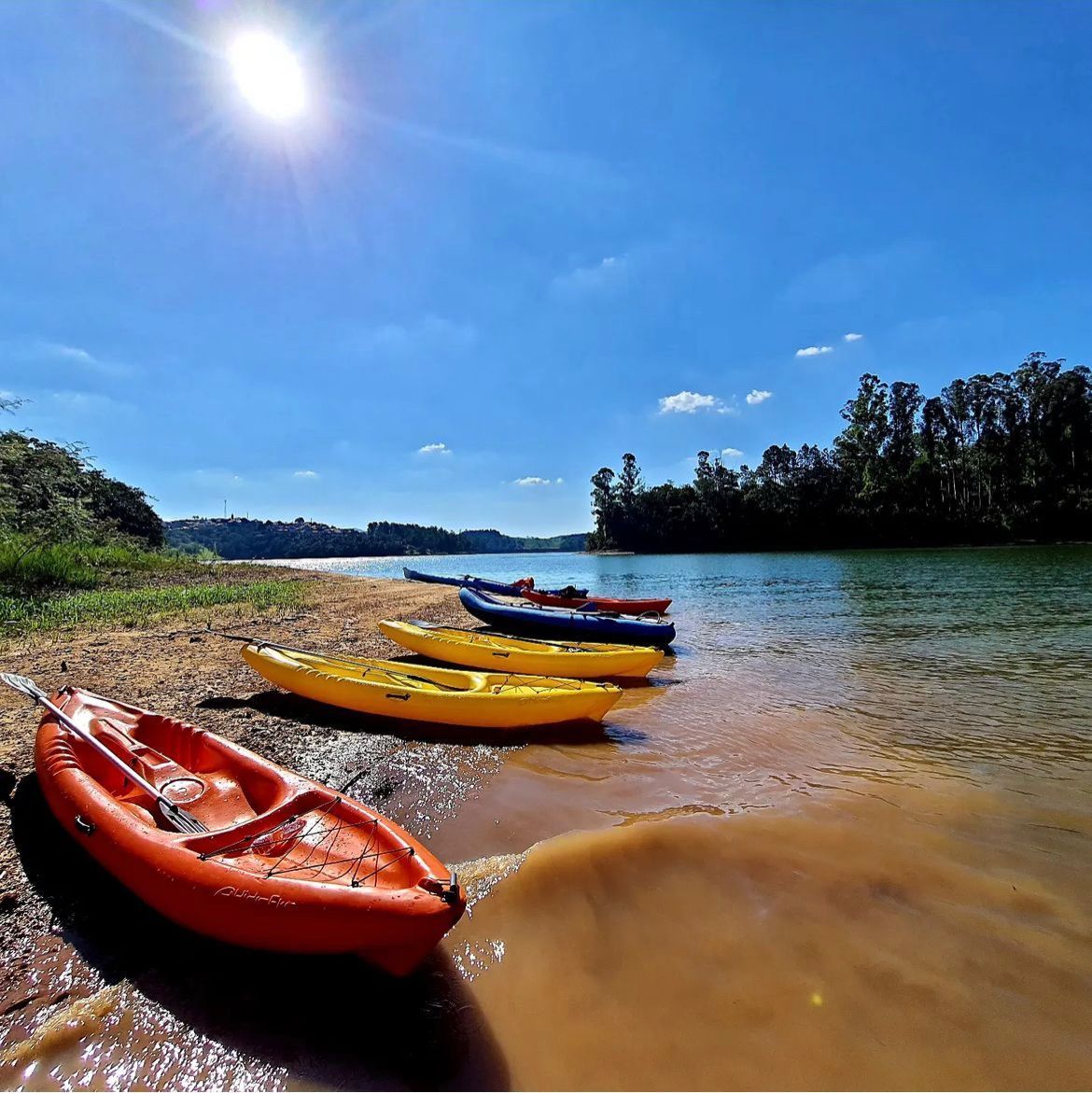 se aventure em canoagem com a Cia do remo parceiro da Nazaré Adventure que proporcionara mais emoção do inicio ao fim