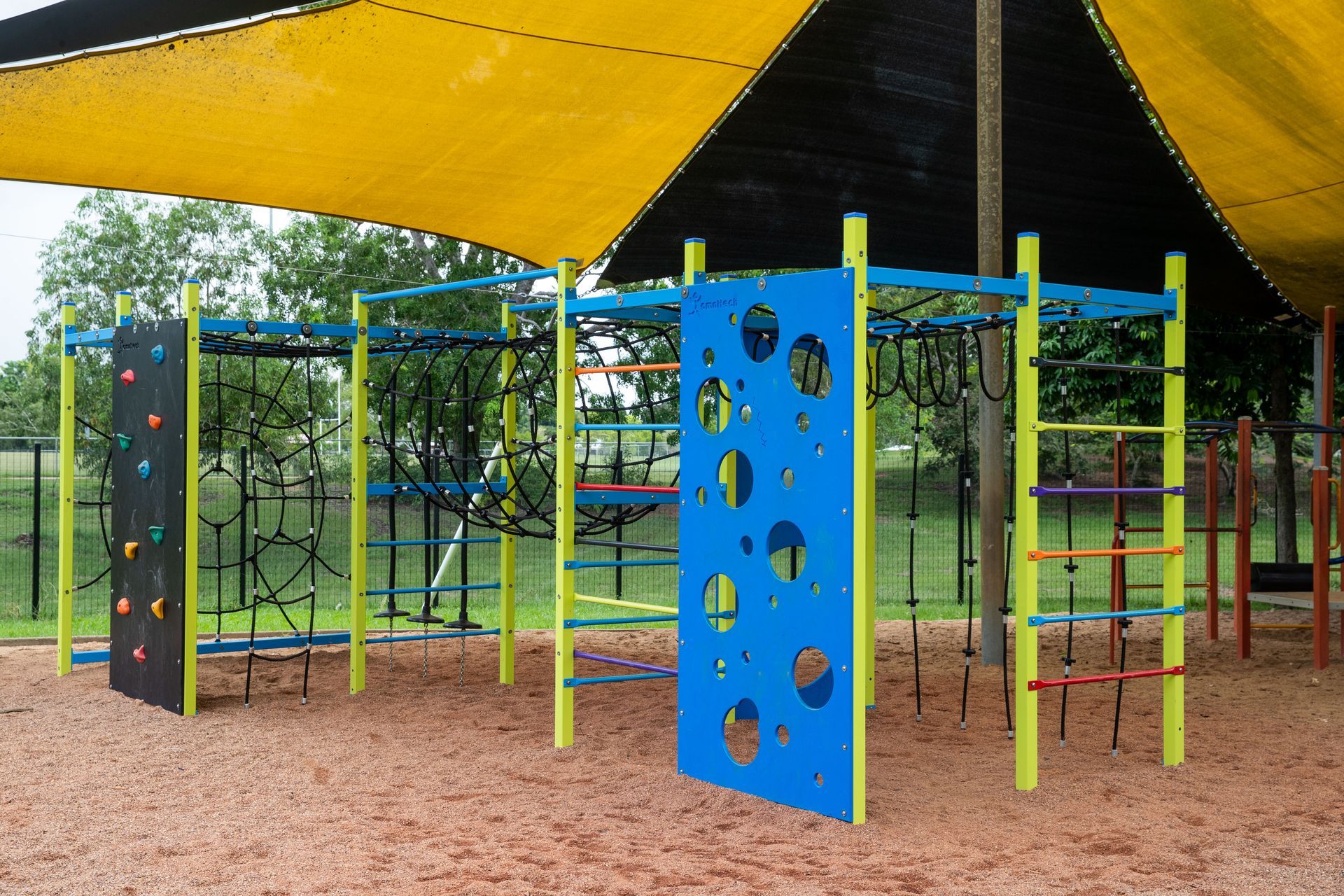 Moulden Primary School Playground | Hardy Group