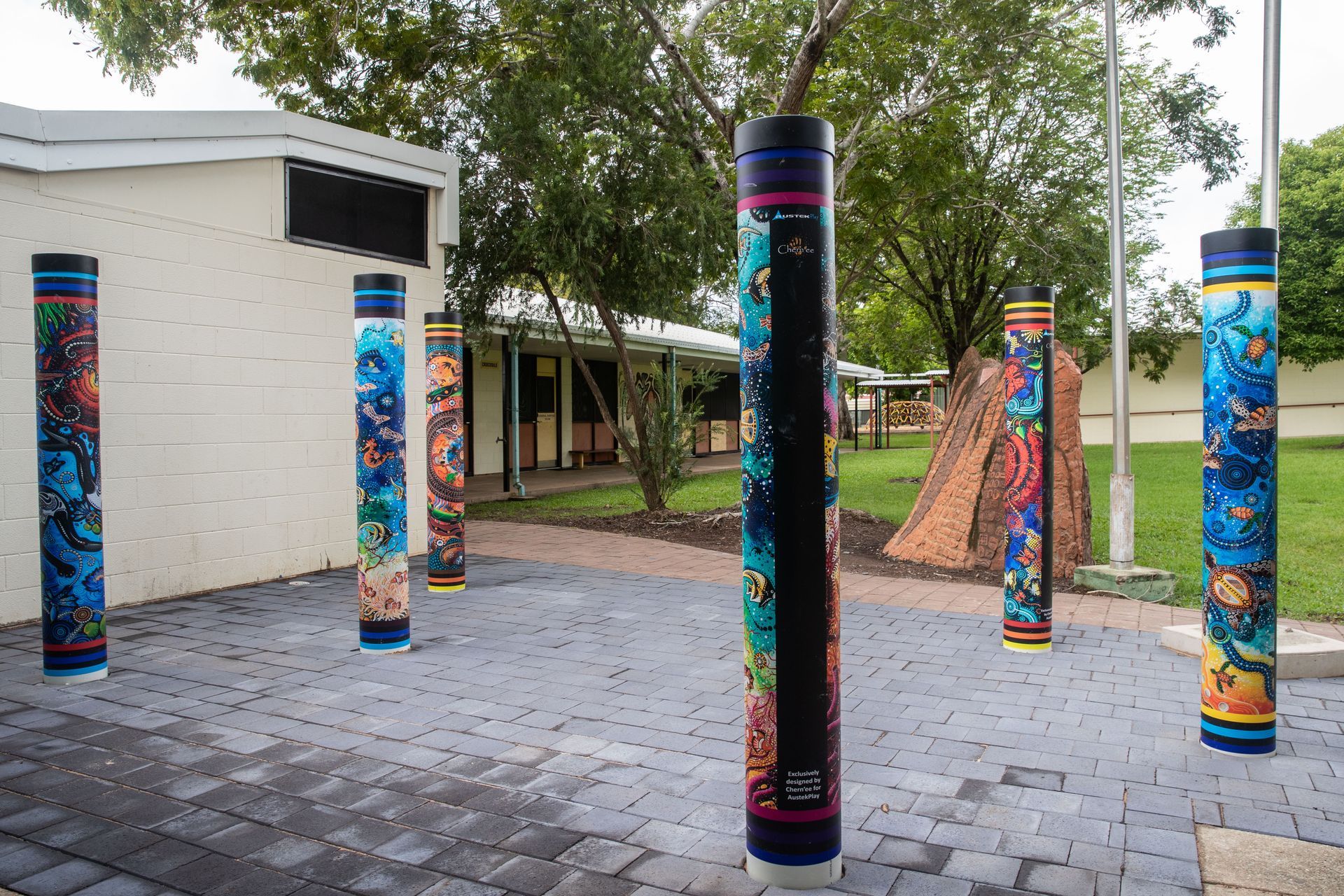 Totem Poles Moulden Primary School