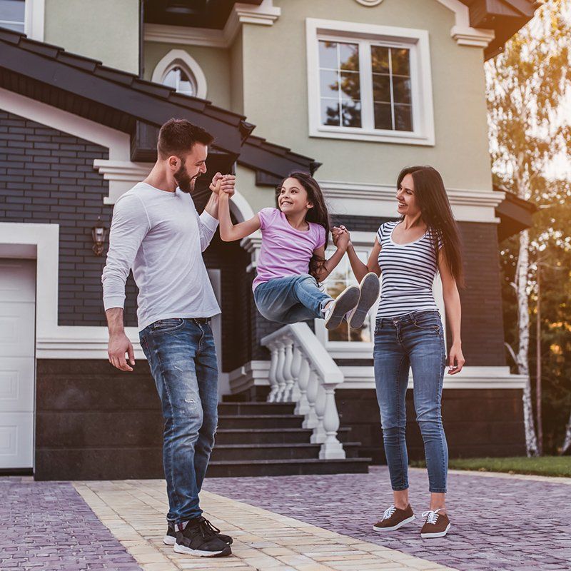 Home Insurance — Happy Family in Joliet, IL