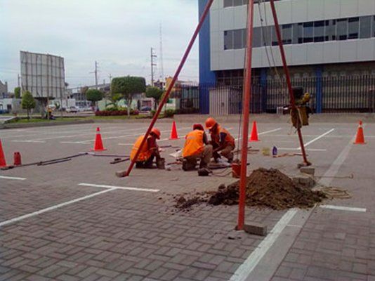 Exploración Geotécnica y Mecánica de Suelos
