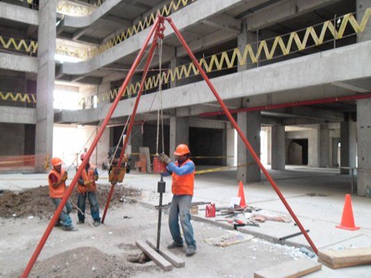 Exploración Geotécnica y Mecánica de Suelos