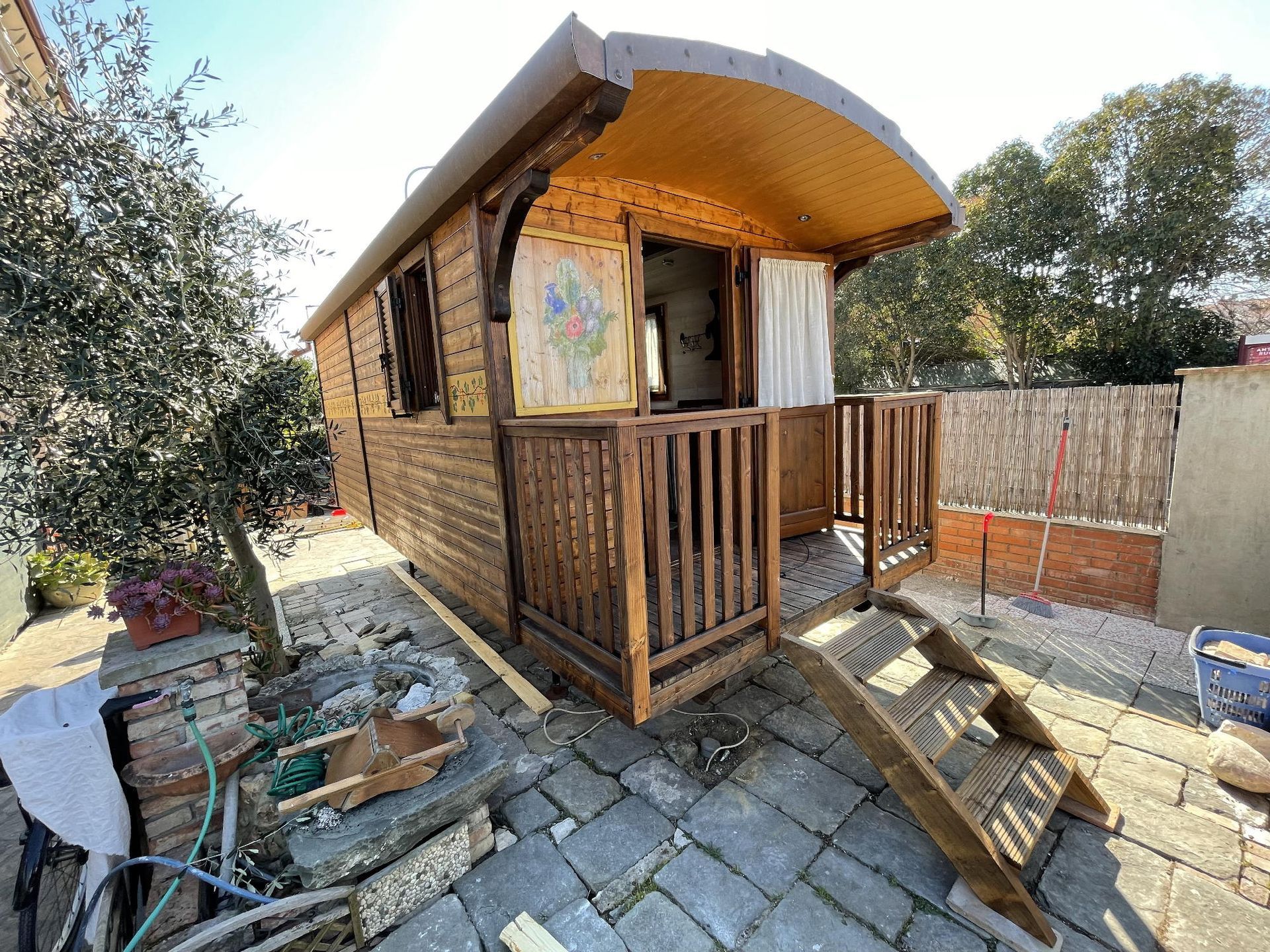 progettazione carrozzoni gitani Villafranca in Lunigiana