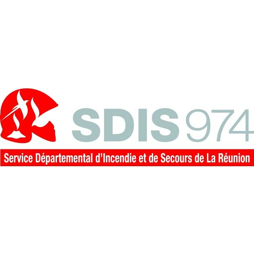 Logo du SDIS 974, service d'incendie et de secours de La Réunion. Il présente un emblème rouge et un texte gris sur fond blanc.