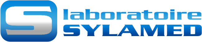 Logo du Laboratoire Sylamed en bleu ; carré bleu avec une forme de « S » blanc.
