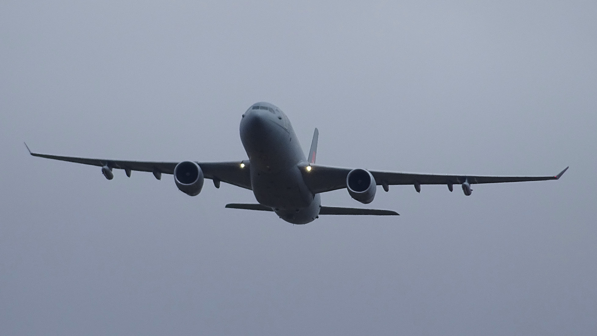RAF Centenary Flypast
Over Hainault Forest