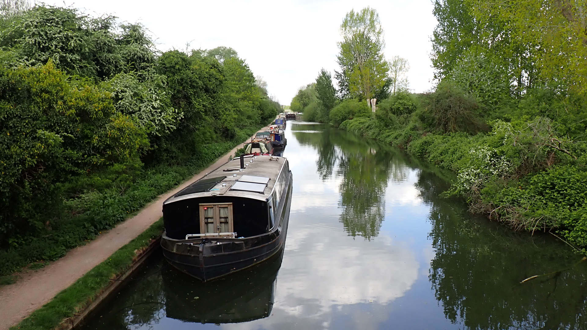 Barge