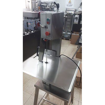 מסור לבשר ועצמות