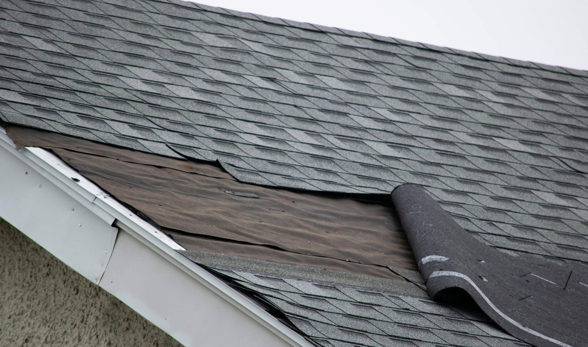 Damaged Shingles — Pflugerville, TX — Contracting ATX