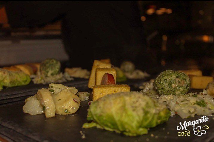 happy hour con musica