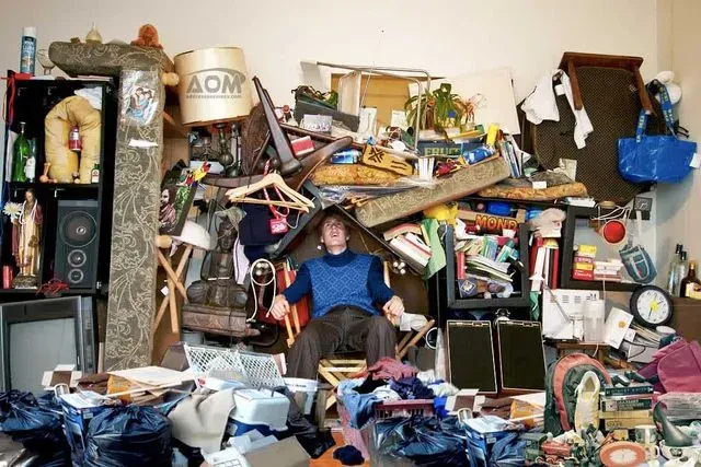 hoarding cleanup