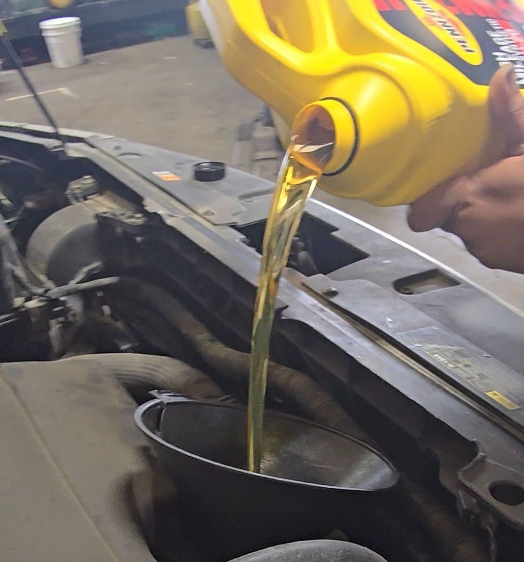 Oil & Maintenance in Elmhurst, IL | Autopros Repair Center