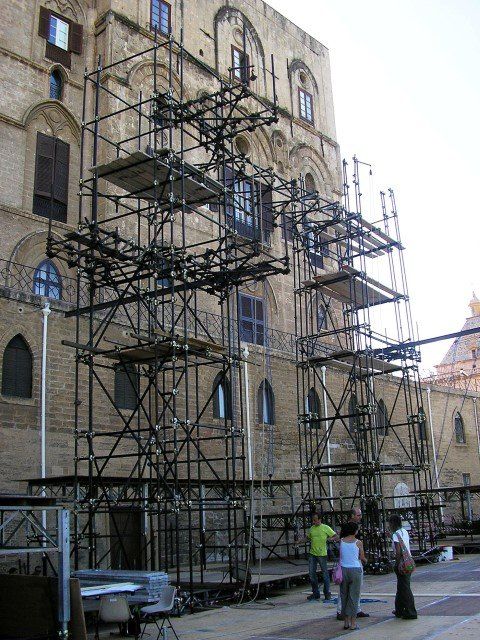 ponteggio per palazzo storico