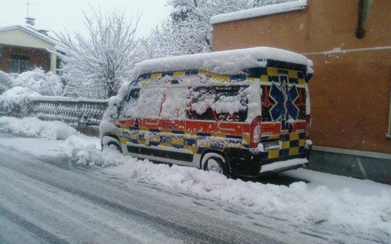 Ambulanza nella neve