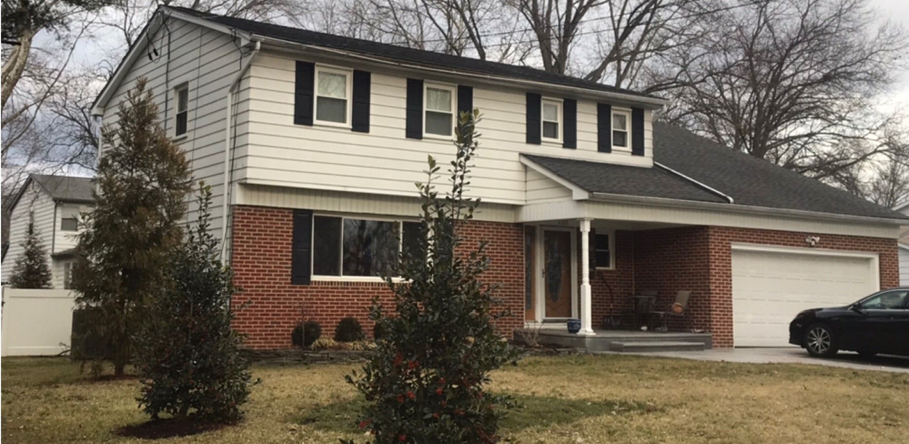 Before 
Cherry Hill, NJ
GAF Charcoal
Mastic Carvedwood Deep Granite