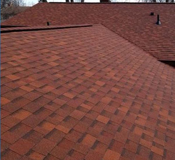 close up of a shingle roof in Hilliard, Ohio
