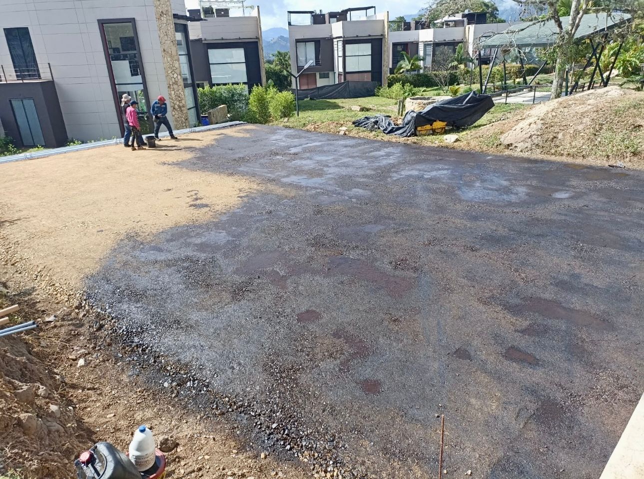 ABALTEC PAVIMIENTOS Y ASFALTOS S.A.S